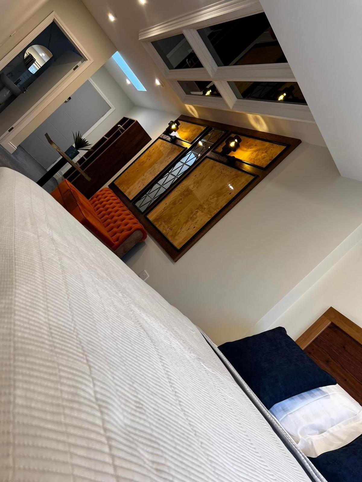 53 Luxury Accommodation 梅努斯 客房 照片