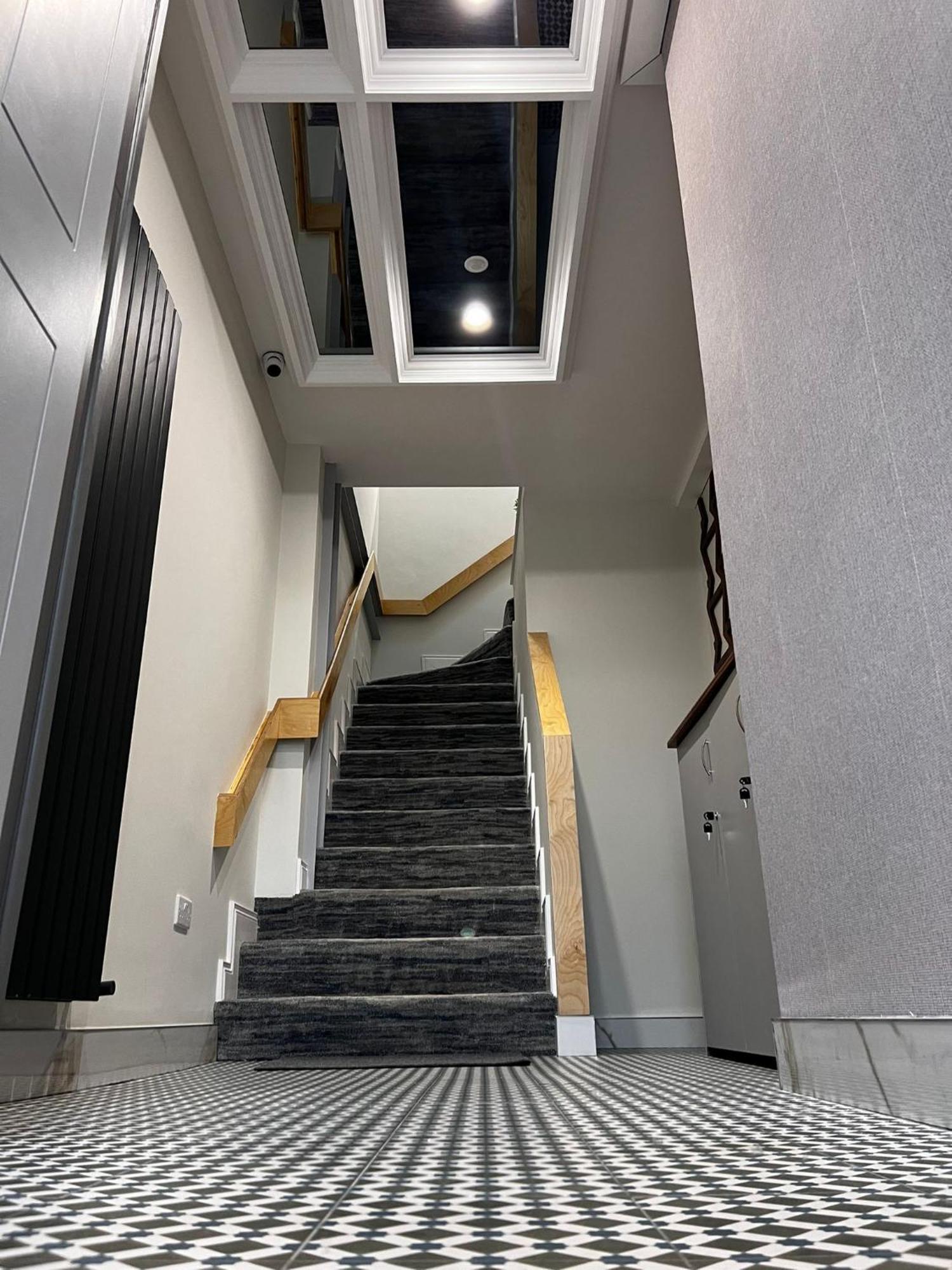 53 Luxury Accommodation 梅努斯 外观 照片